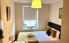 Metropolitan Coziness Private Bedrooms In Euston Station 161